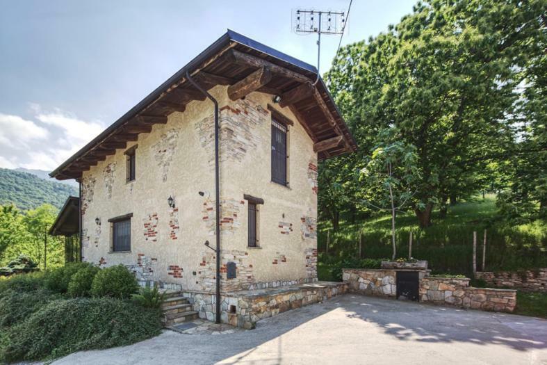 Casa Vacanze Le Primule Peveragno Kültér fotó